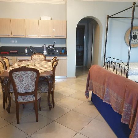 Apartment In Anakasia Overlooking 沃洛斯 外观 照片